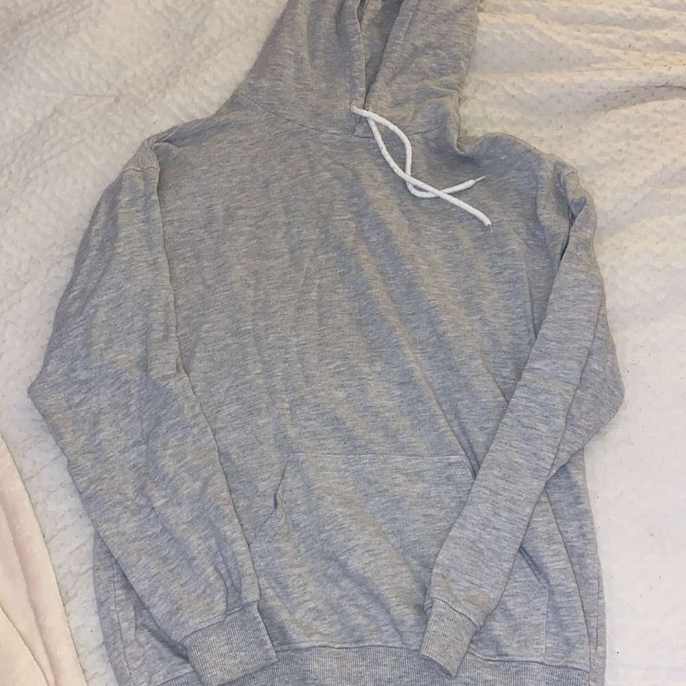 Gray sweatshirt
